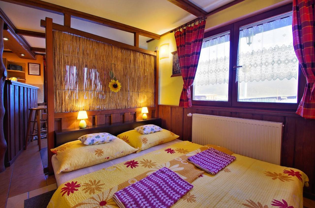 Yellow Paradise House Hrabušice Quarto foto